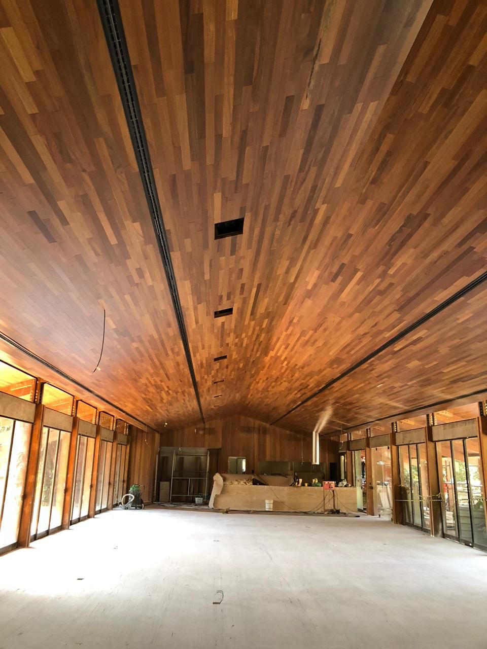 Forros e Revestimentos